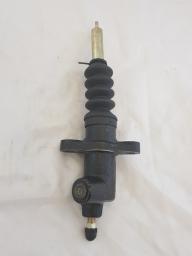 CYLINDER, CLUTCH SLAVE