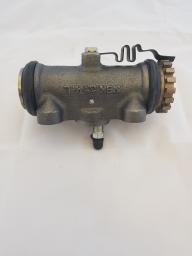 CYLINDER, WHEEL REAR LH FORWARD