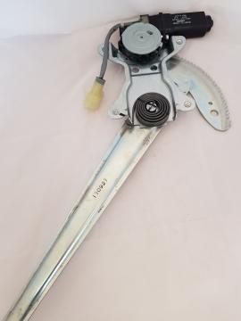 REGULATOR, WINDOW RH