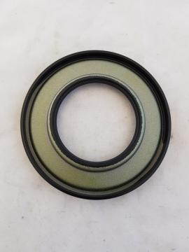 SEAL, AXLE REAR