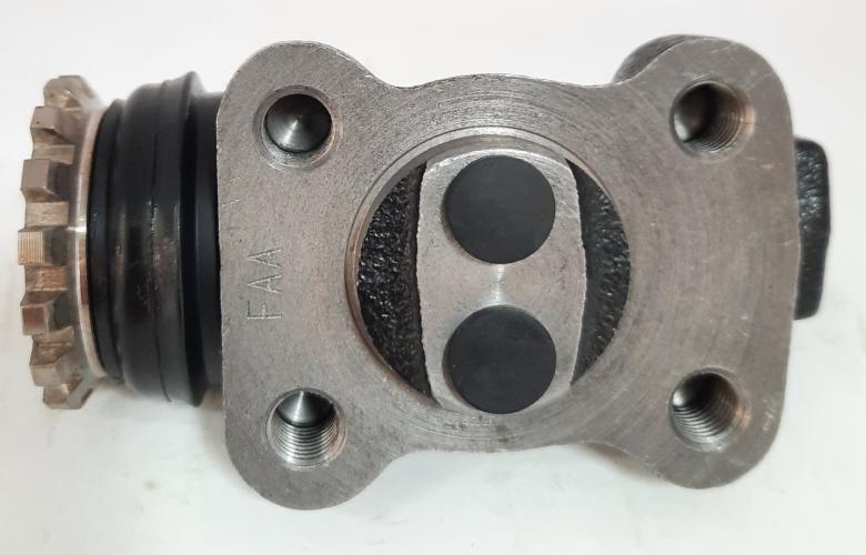 CYLINDER,WHEEL RH FRONT ISUZU 