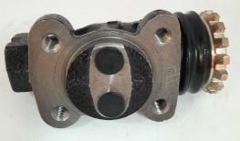 CYLINDER,WHEEL LH FRONT