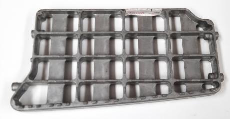STEP, GRATE UPPER