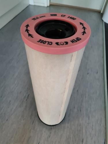 AIR FILTER