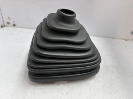BOOT - GEAR LEVER