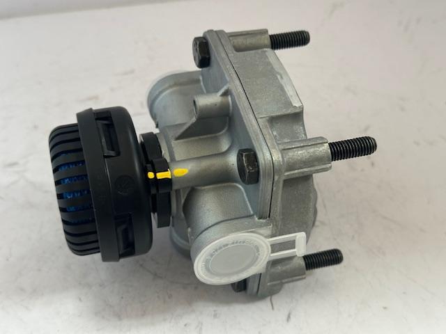 RELAY VALVE ASSEMBLY