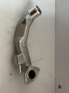 WATER OUTLET DUCT