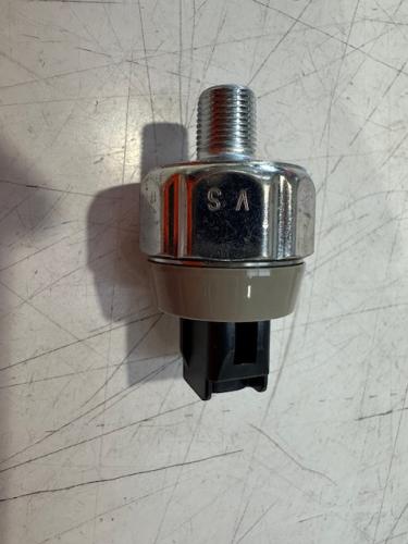 SWITCH - VACUUM WARNING